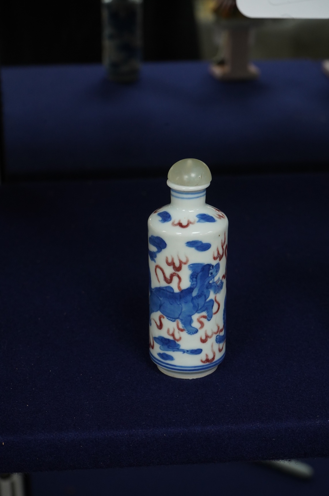 A late 19th/early 20th century Chinese porcelain snuff bottle, 10cm